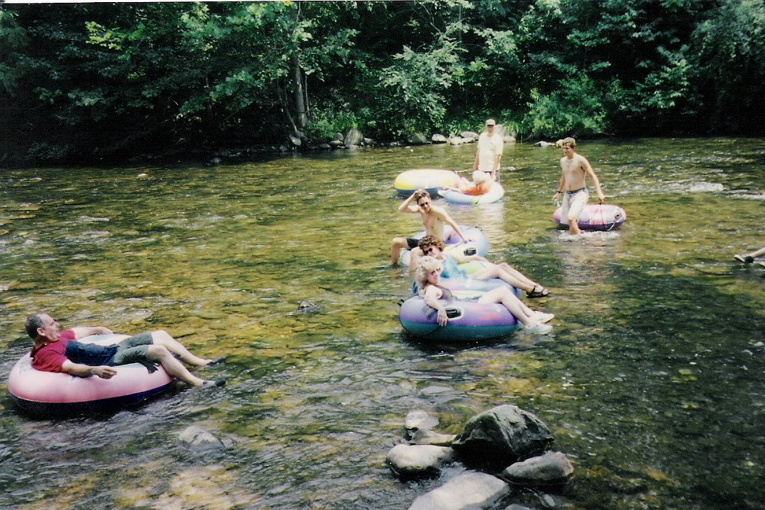 The family river tubing